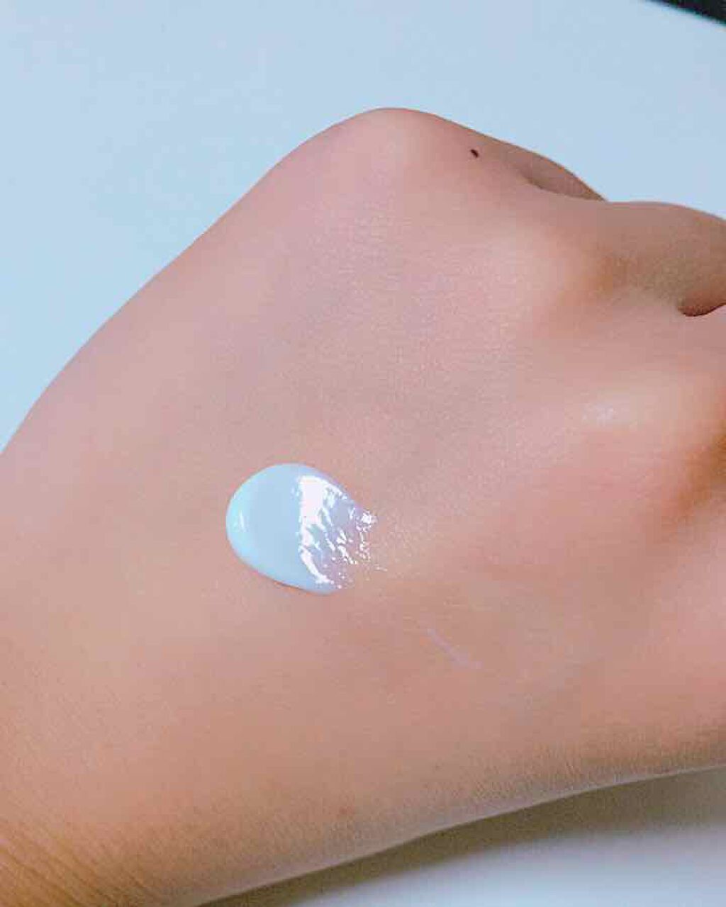 ディアフローラ オイルイン ハンド&ネイルクリーム フルーティカクテル/マンダム/ハンドクリームを使ったクチコミ(2枚目)