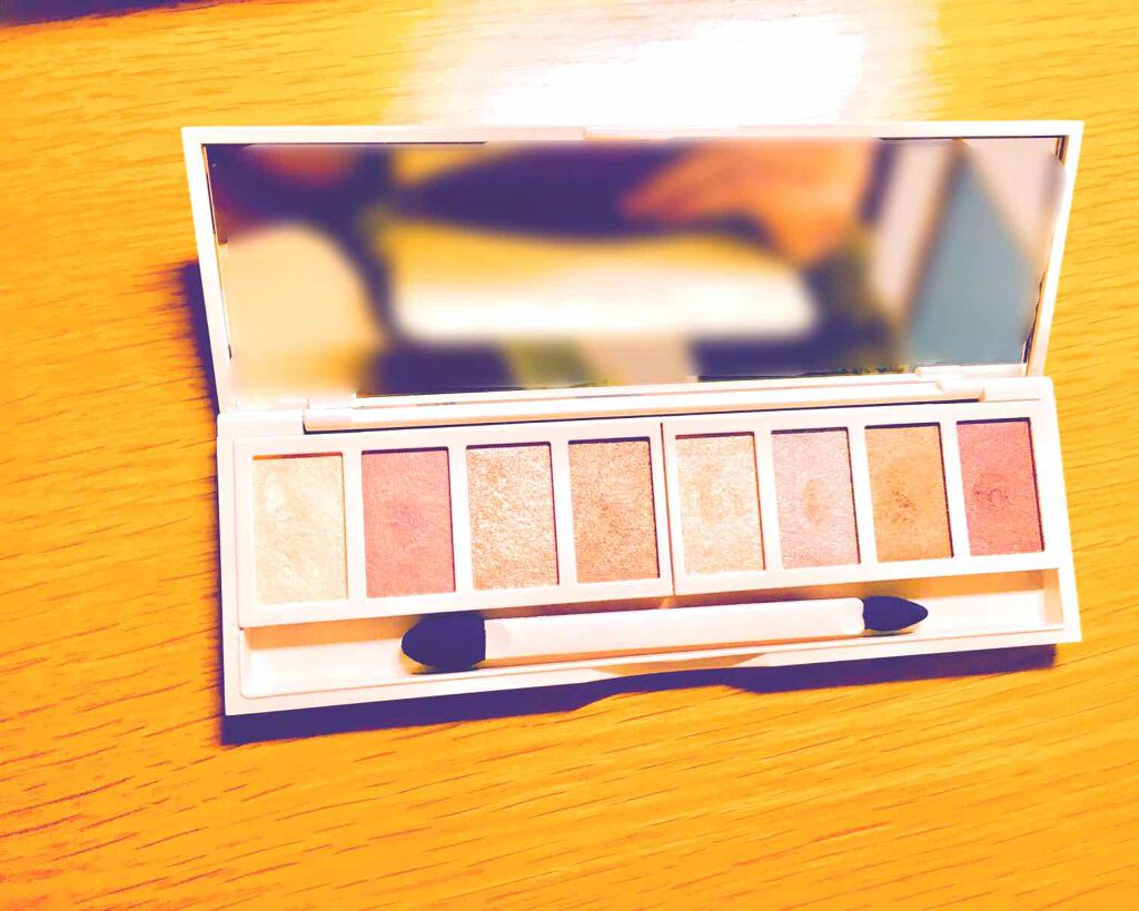 グラマラスヌード アイパレット (クリスマスコフレ 2017)/Visée/メイクアップキットを使ったクチコミ(2枚目)