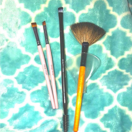 韓国ダイソー アイライナーアイシャドウブラシ/DAISO/メイクブラシを使ったクチコミ(1枚目)