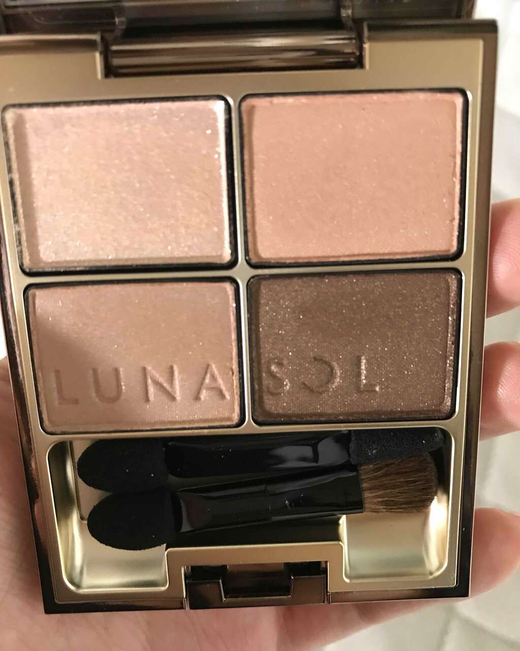 スキンモデリングアイズ/LUNASOL/アイシャドウパレットを使ったクチコミ(1枚目)