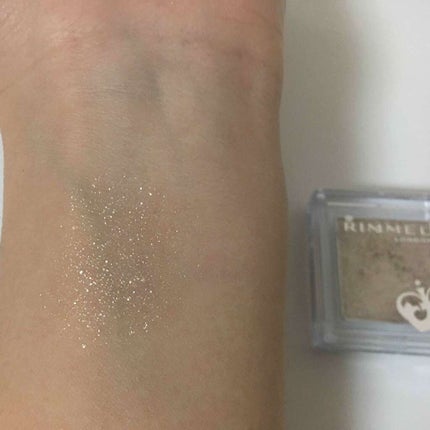 プリズム パウダーアイカラー/リンメル ロンドン/単色アイシャドウを使ったクチコミ(2枚目)