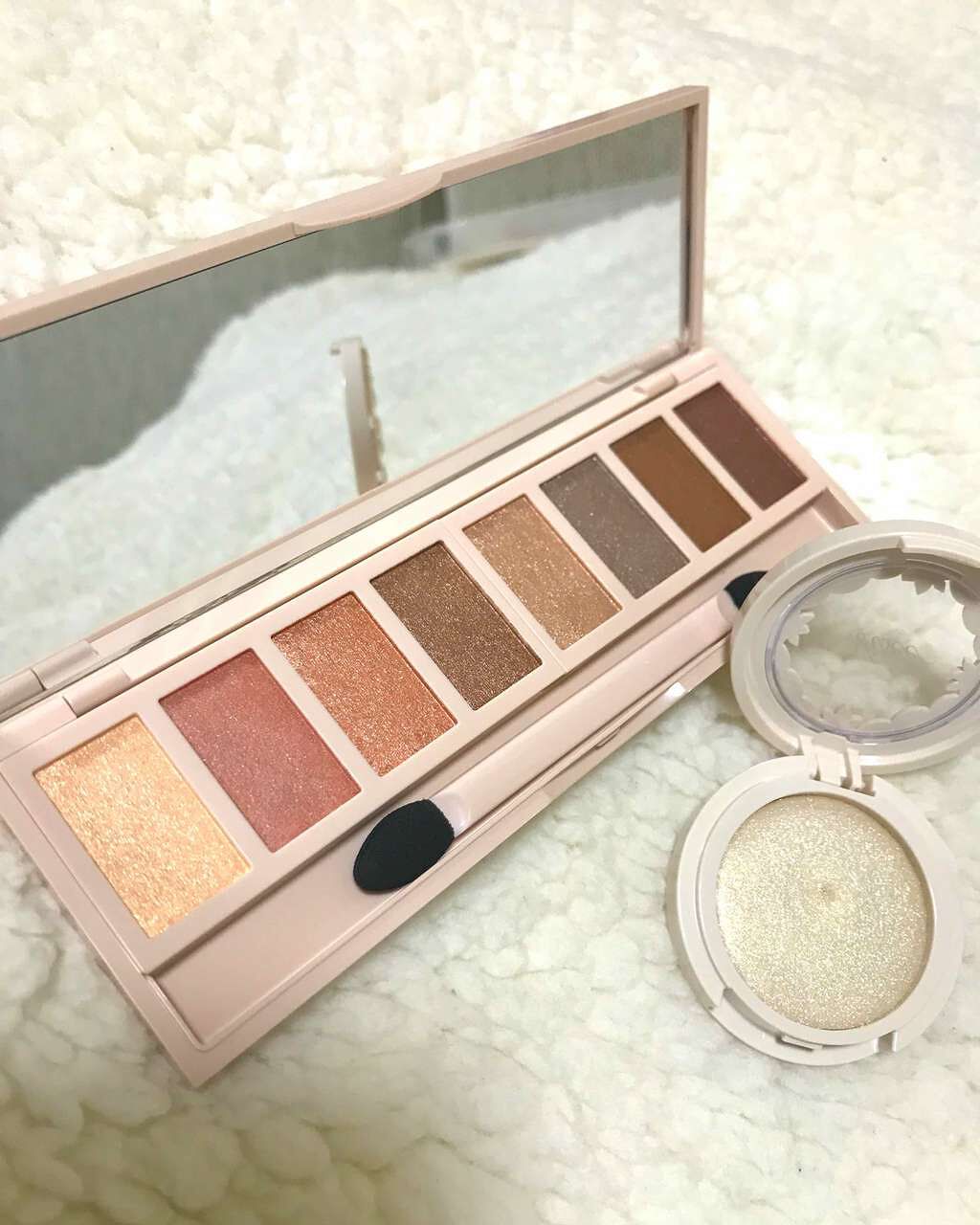 グラマラスヌード アイパレット (クリスマスコフレ 2017)/Visée/メイクアップキットを使ったクチコミ(2枚目)