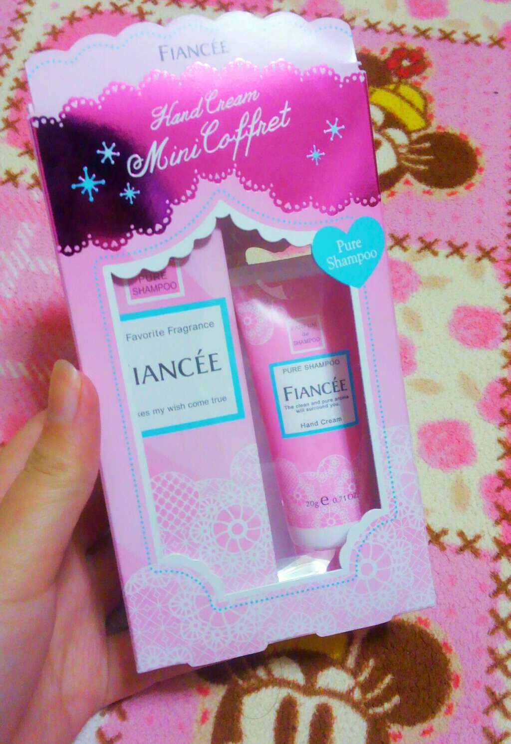 ボディミスト ピュアシャンプーの香り【パッケージリニューアル】/フィアンセ/香水(レディース)を使ったクチコミ（1枚目）