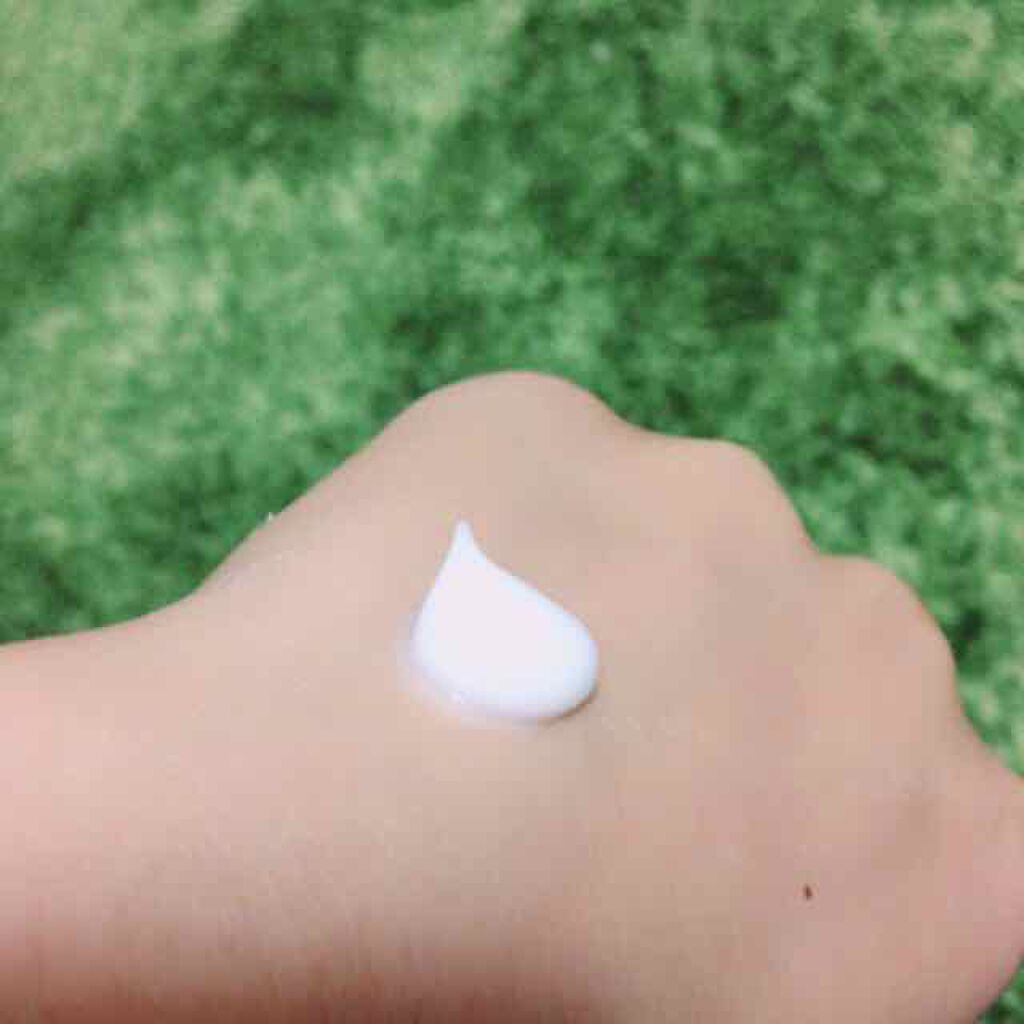 ボディミルク  ファインアップル&ガーデニアの香り/アロマリゾート/ボディミルクを使ったクチコミ（3枚目）