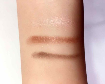 トーンアップアイシャドウ/CEZANNE/アイシャドウパレットを使ったクチコミ(2枚目)