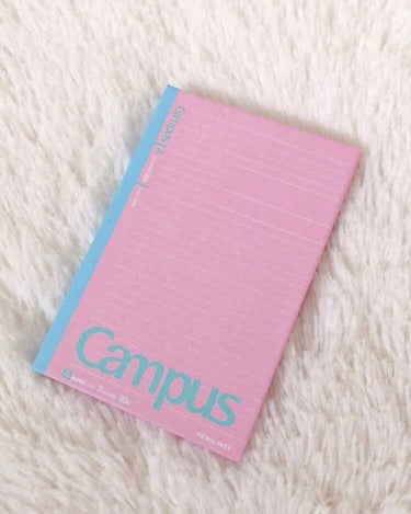 Popteen1月号付録のcampus風メイクパレットです📕📗📘✨
お値段は590円です！！

コレ一つでフルメイクができちゃいます！💕
ミラーつき、ラメシャドー3色、チーク＆リップ❁.*･ﾟ


塗っ