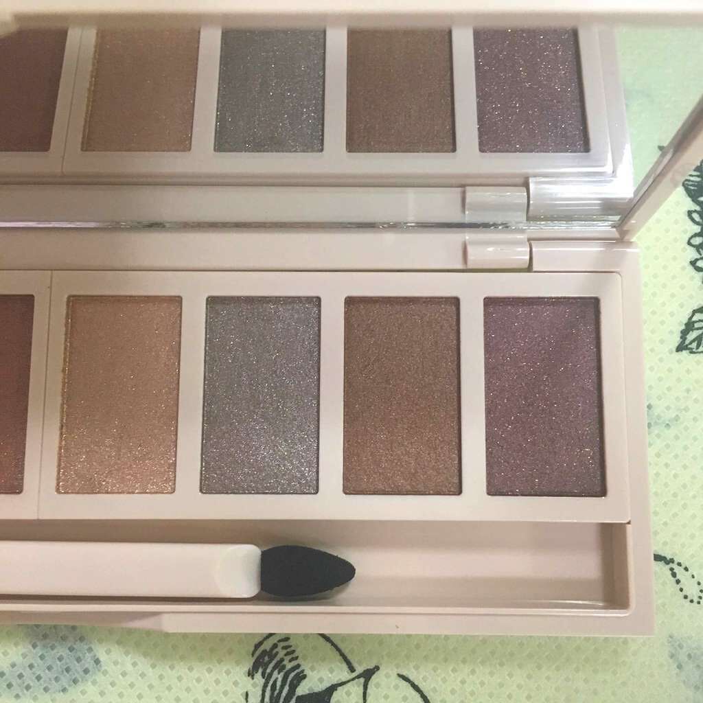 グラマラスヌード アイパレット (クリスマスコフレ 2017)/Visée/メイクアップキットを使ったクチコミ(3枚目)