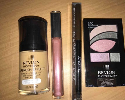 フォトレディ エアブラッシュ エフェクト メイクアップ/REVLON/リキッドファンデーションを使ったクチコミ(2枚目)