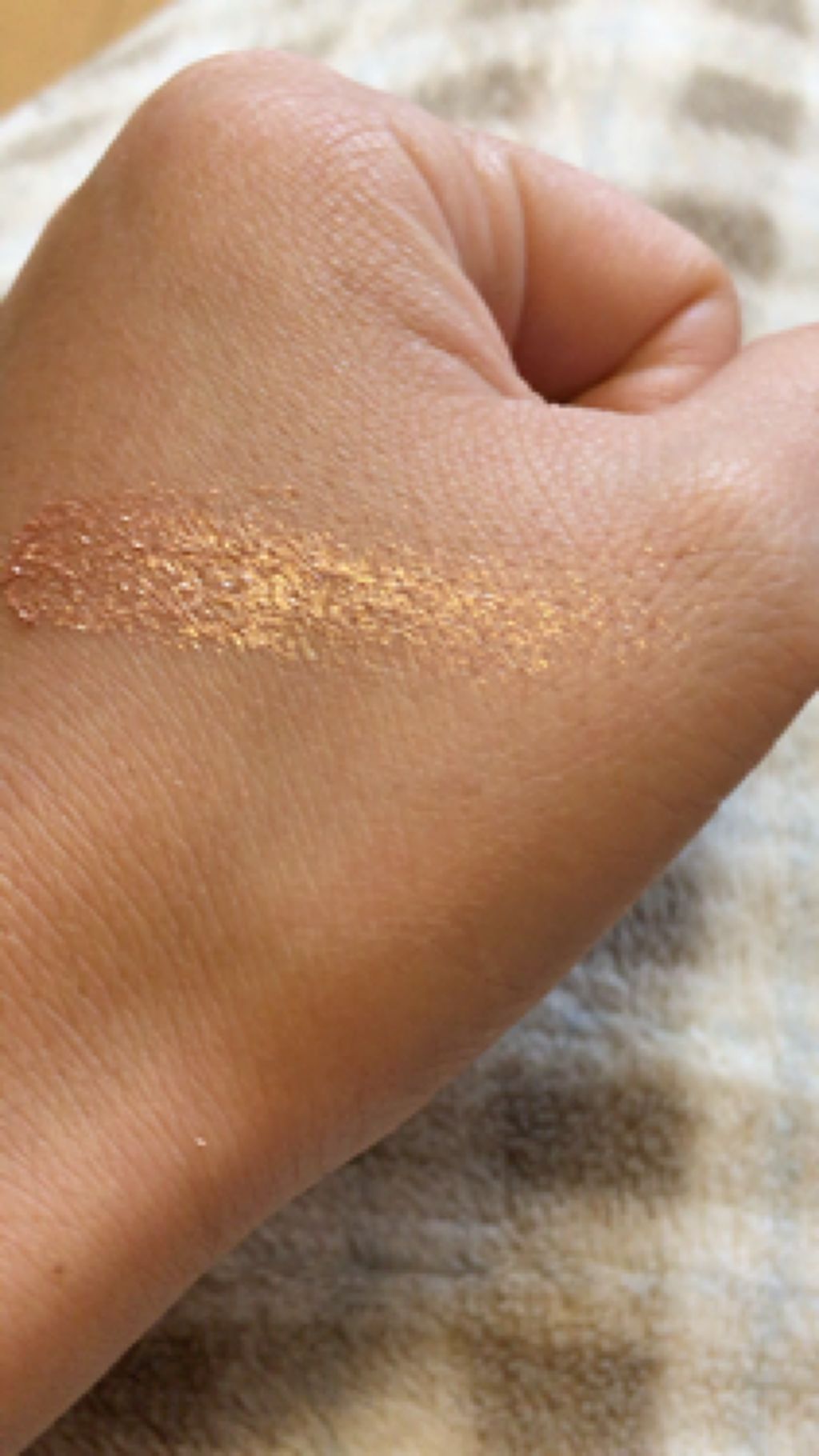 シャイニーシャドウ N/excel/単色アイシャドウを使ったクチコミ（2枚目）