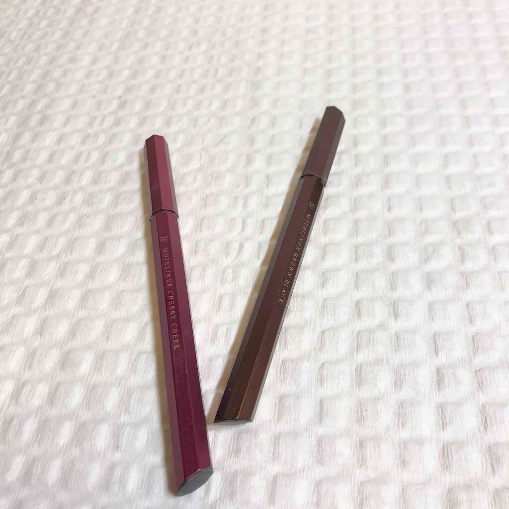 モテライナー リキッド/UZU BY FLOWFUSHI/リキッドアイライナーを使ったクチコミ（1枚目）