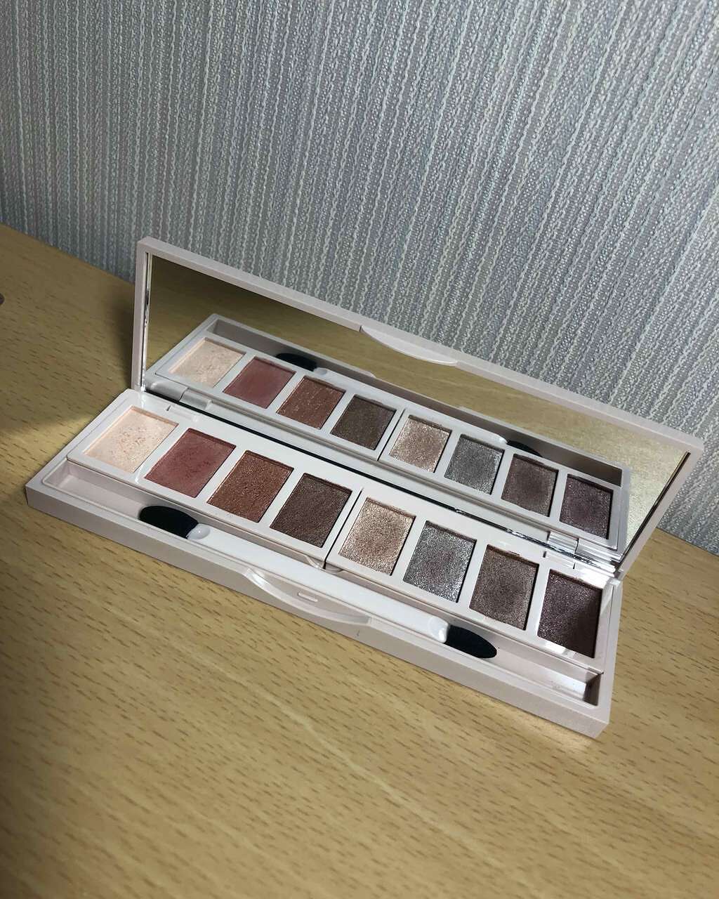 グラマラスヌード アイパレット (クリスマスコフレ 2017)/Visée/メイクアップキットを使ったクチコミ(2枚目)