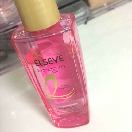 エクストラオーディナリー オイル エクラアンペリアル 艶髪オイル/ロレアル パリ/ヘアオイルを使ったクチコミ(1枚目)