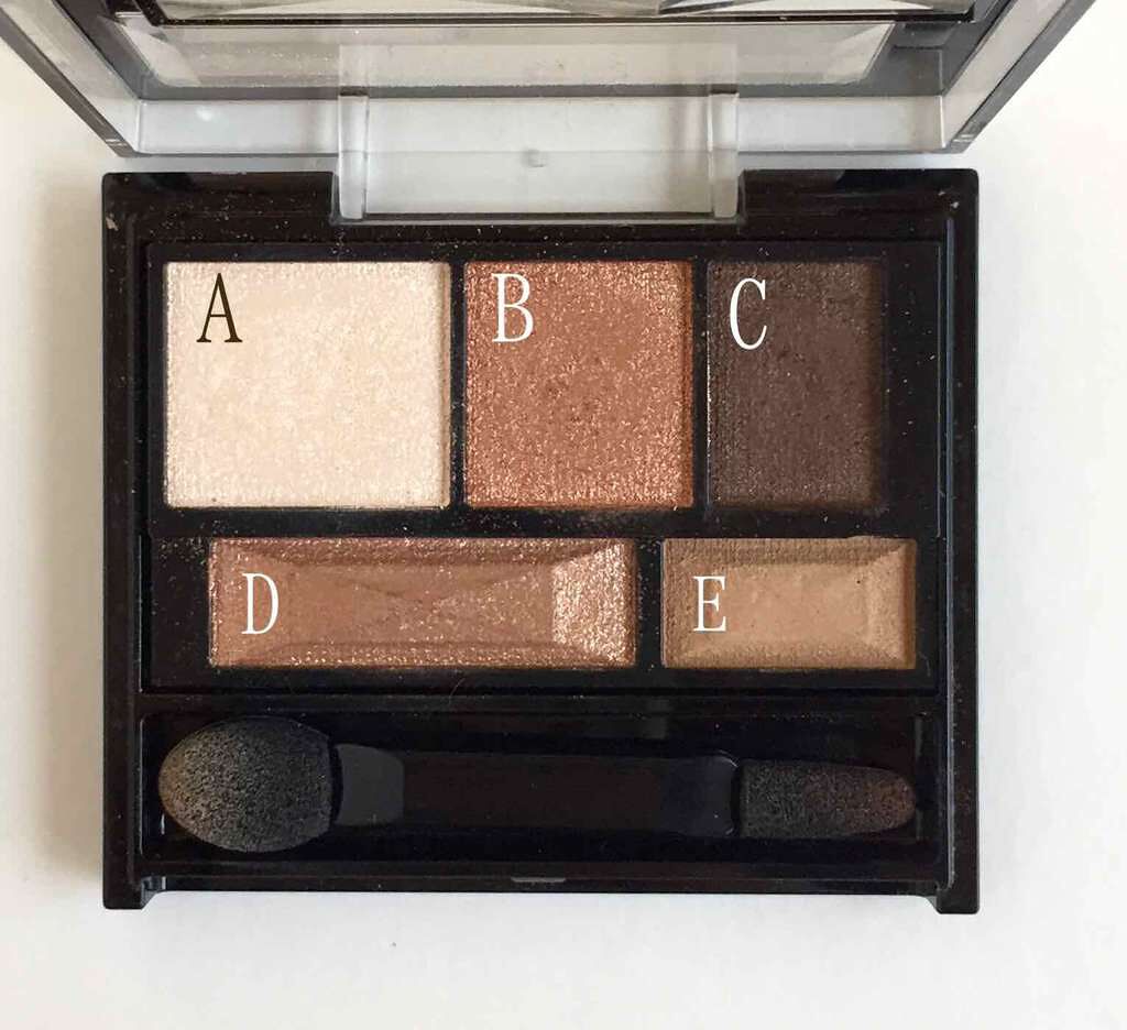 ブラウンシェードアイズN/KATE/アイシャドウパレットを使ったクチコミ(2枚目)