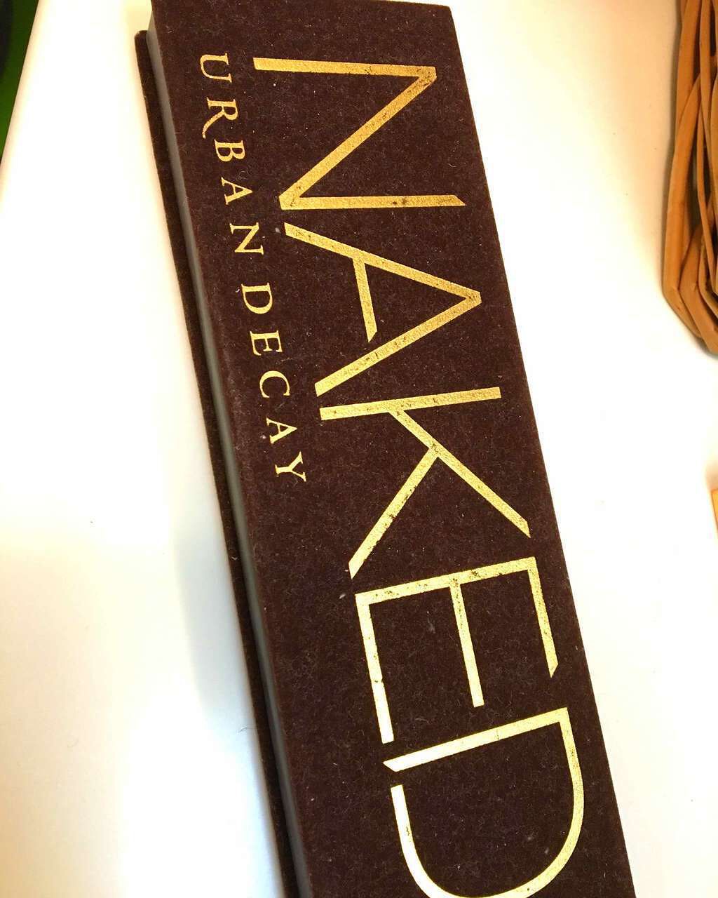 NAKED パレット/アーバンディケイ/アイシャドウパレットを使ったクチコミ（1枚目）