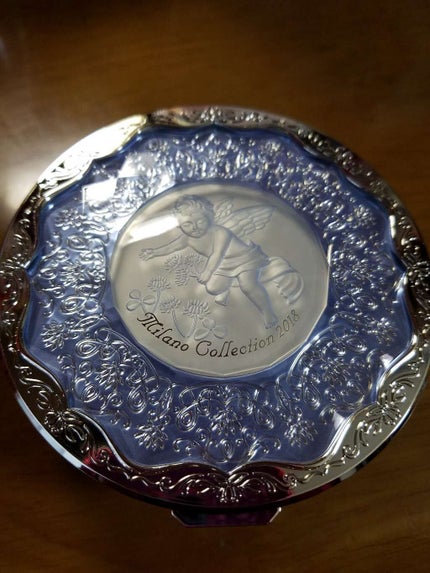 フェースアップパウダー<ミラノコレクション2018>/ミラノコレクション/プレストパウダーを使ったクチコミ(2枚目)