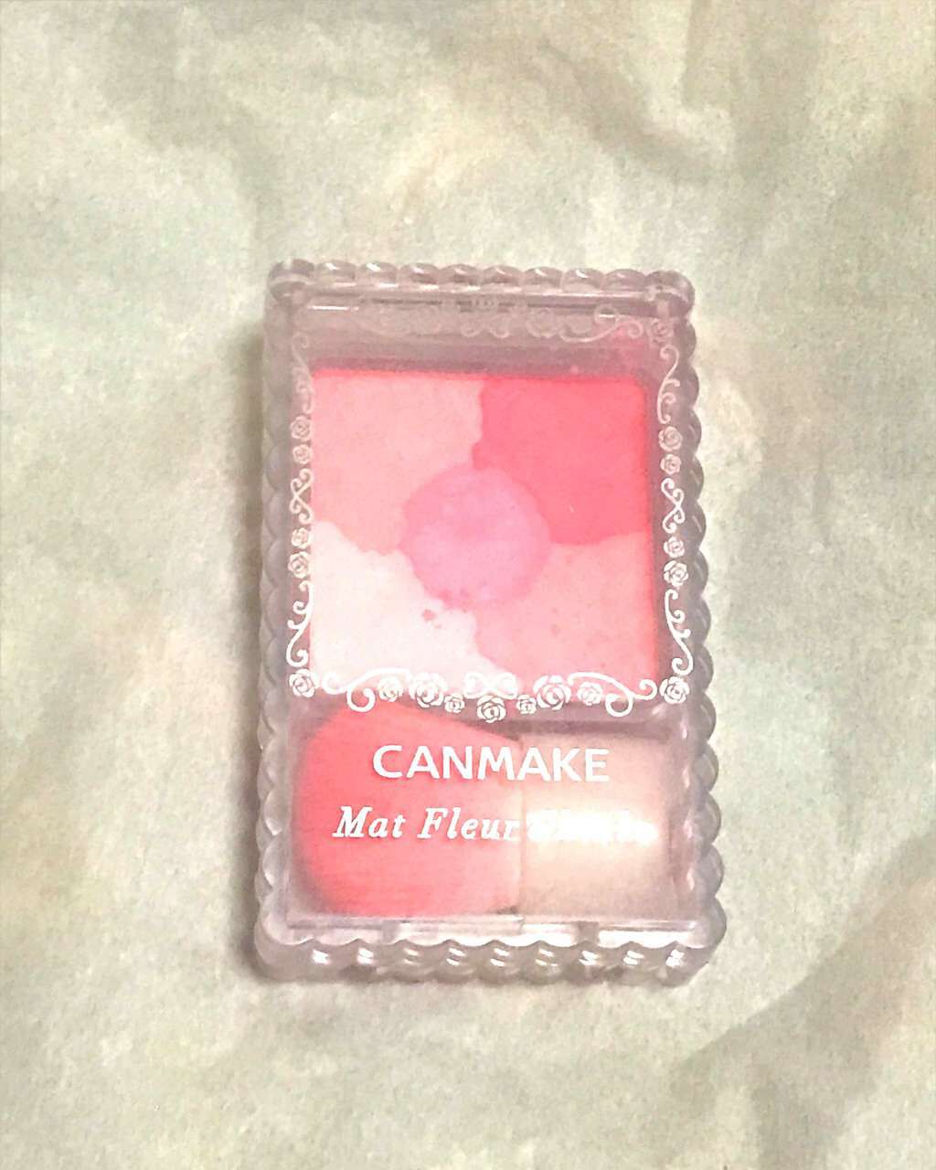 マットフルールチークス/キャンメイク/パウダーチークを使ったクチコミ（1枚目）