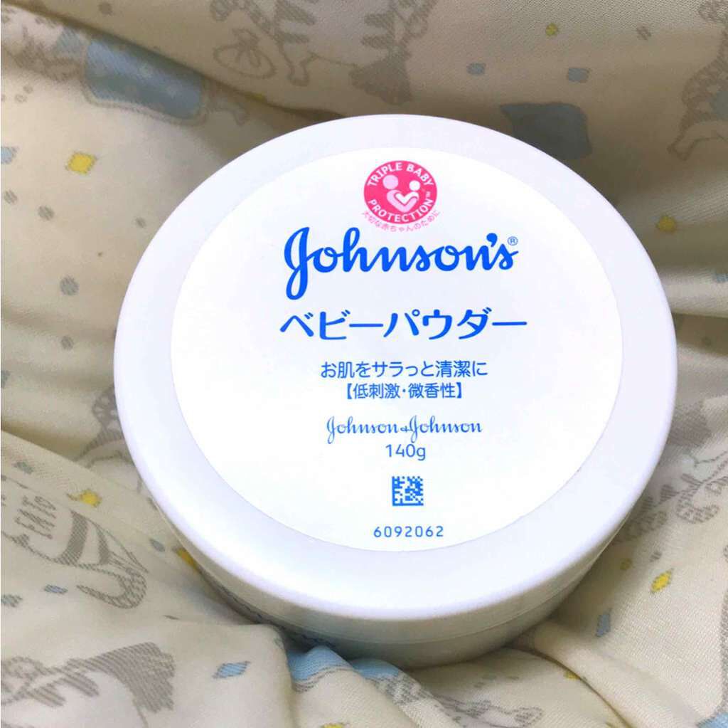 ジョンソン ベビーパウダー/ジョンソンベビー/ボディパウダーを使ったクチコミ（1枚目）
