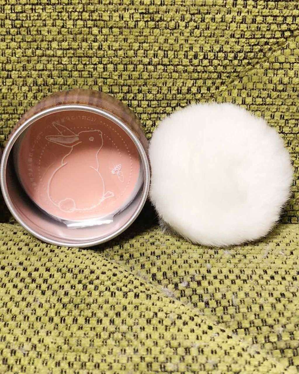 ワンダーハニー 蜜頬ポンポンチーク/VECUA Honey/パウダーチークを使ったクチコミ(1枚目)