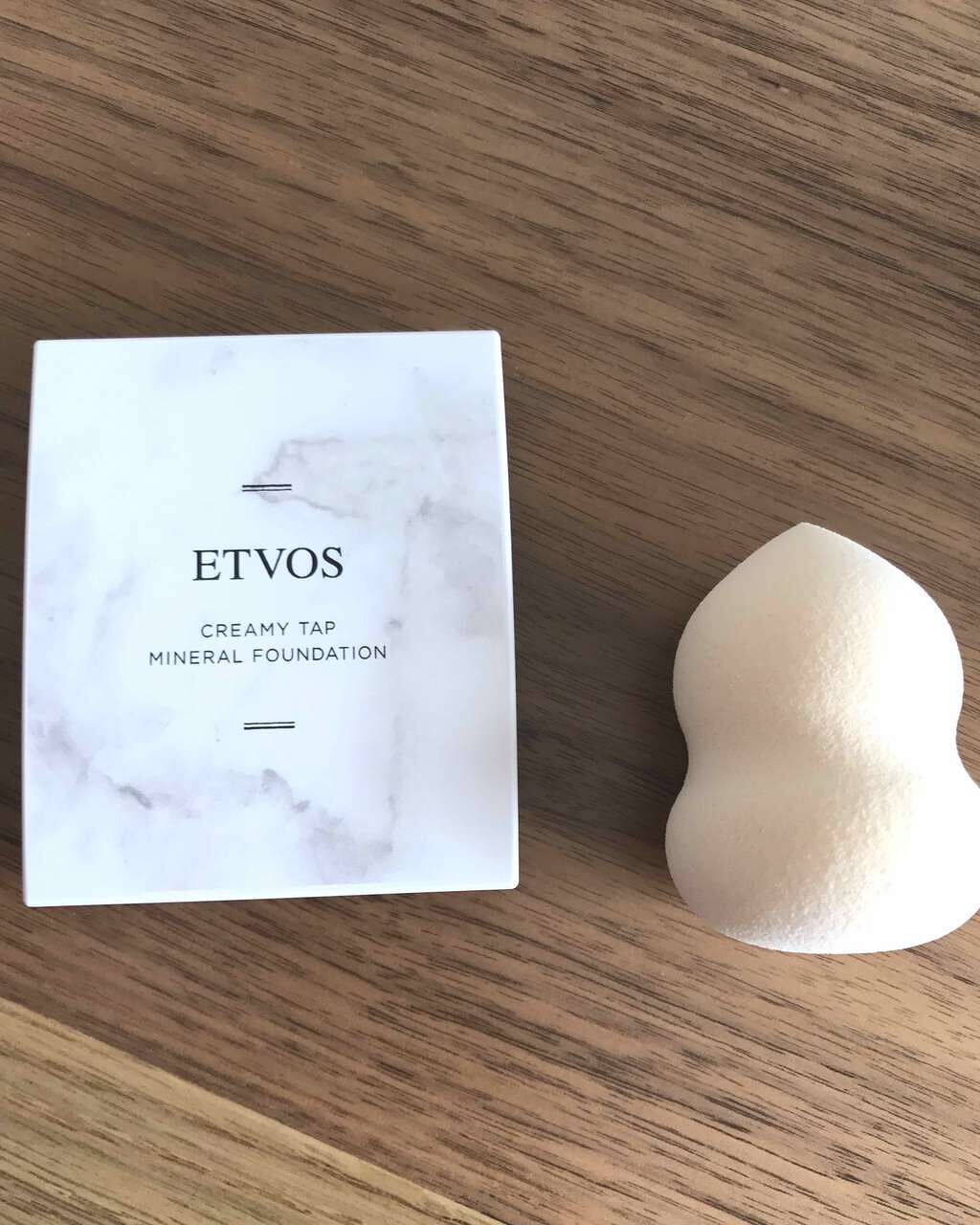 クリーミィタップミネラルファンデーション／SPF42・PA+++/エトヴォス/クリーム・エマルジョンファンデーションを使ったクチコミ（1枚目）