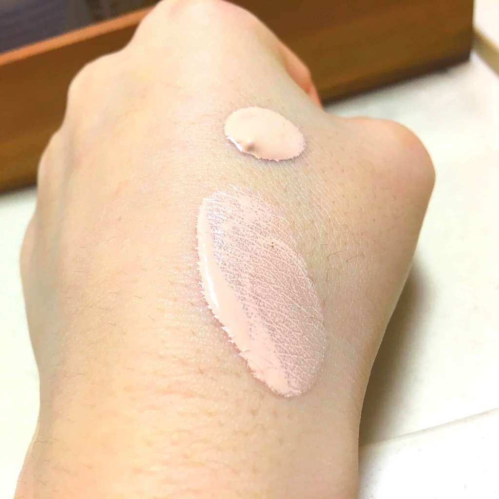 モイスチュアライジング ファンデーション プライマー S/PAUL & JOE BEAUTE/化粧下地を使ったクチコミ(2枚目)