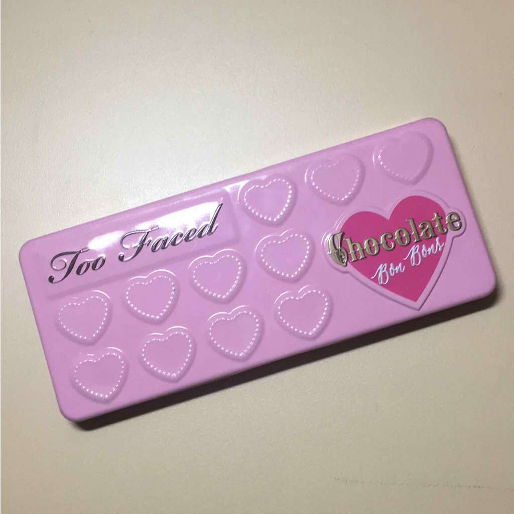 チョコレート ボンボン アイ シャドウ コレクション/Too Faced/アイシャドウパレットを使ったクチコミ（1枚目）