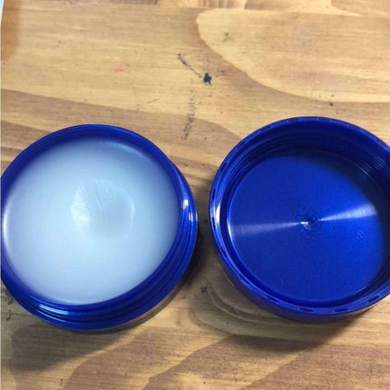 ニベア クリームケア リップバーム はちみつの香り/ニベア/リップケアを使ったクチコミ(2枚目)