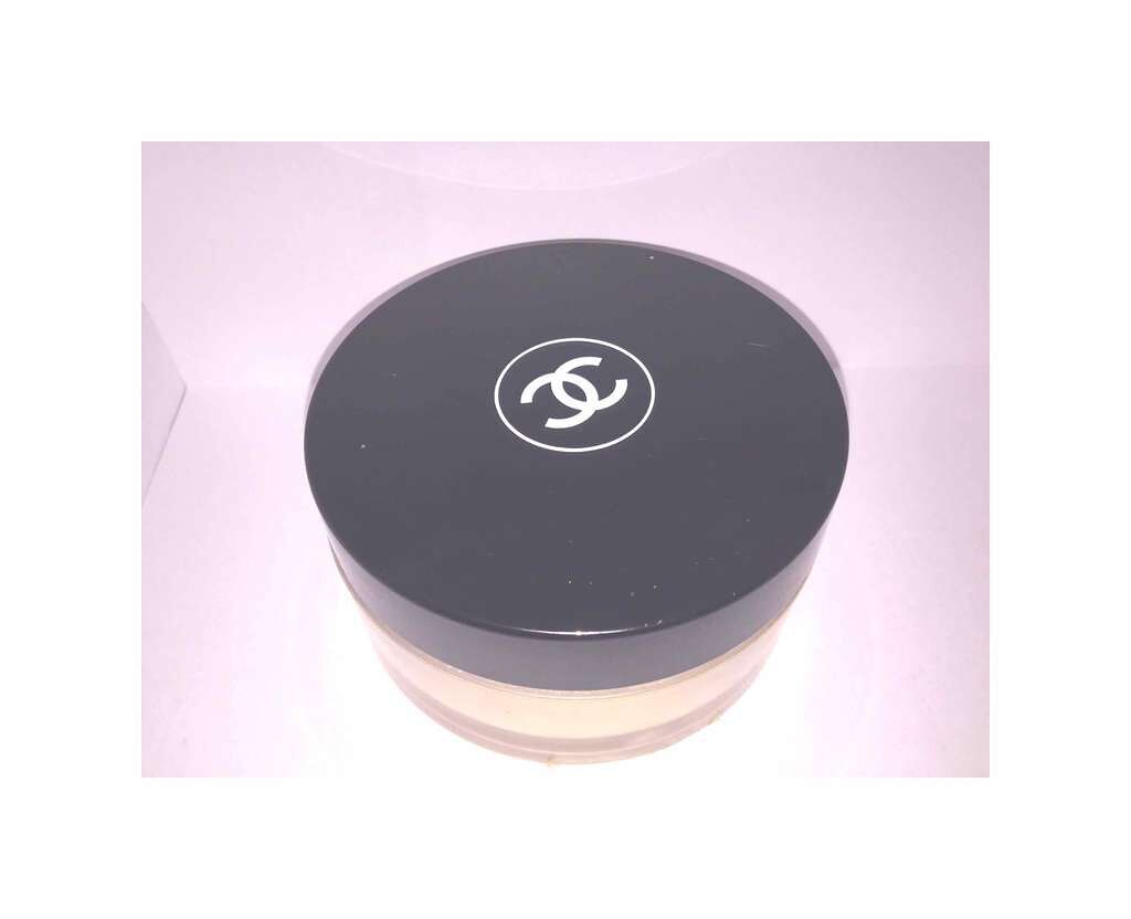 プードゥル ユニヴェルセル リーブル/CHANEL/ルースパウダーを使ったクチコミ(1枚目)