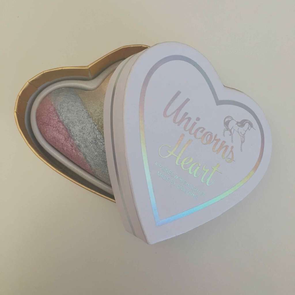 ハートハイライター ユニコーンハート/MAKEUP REVOLUTION/パウダーハイライトを使ったクチコミ(1枚目)