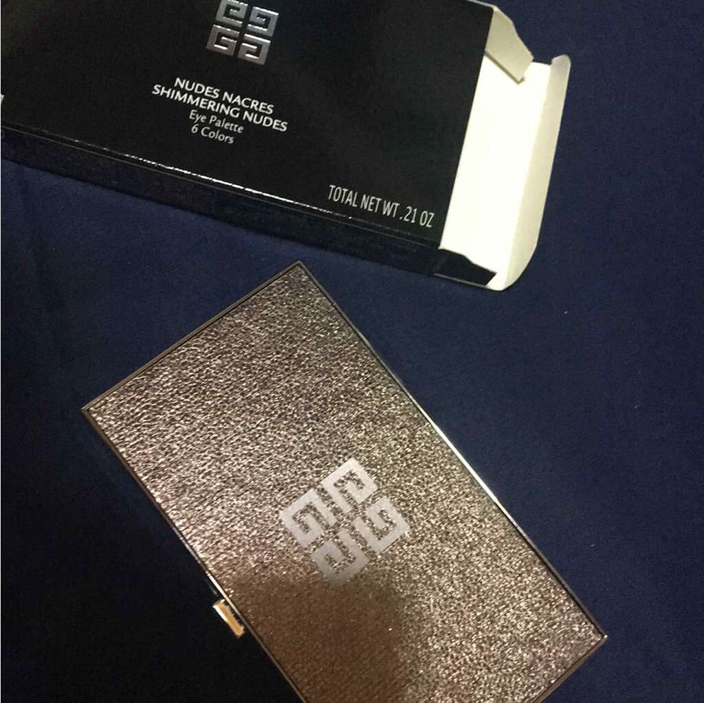 ともこ。2 on LIPS 「ジバンシイゴールド・パレットです。パッケージは素敵ですが中身の..」(2枚目)