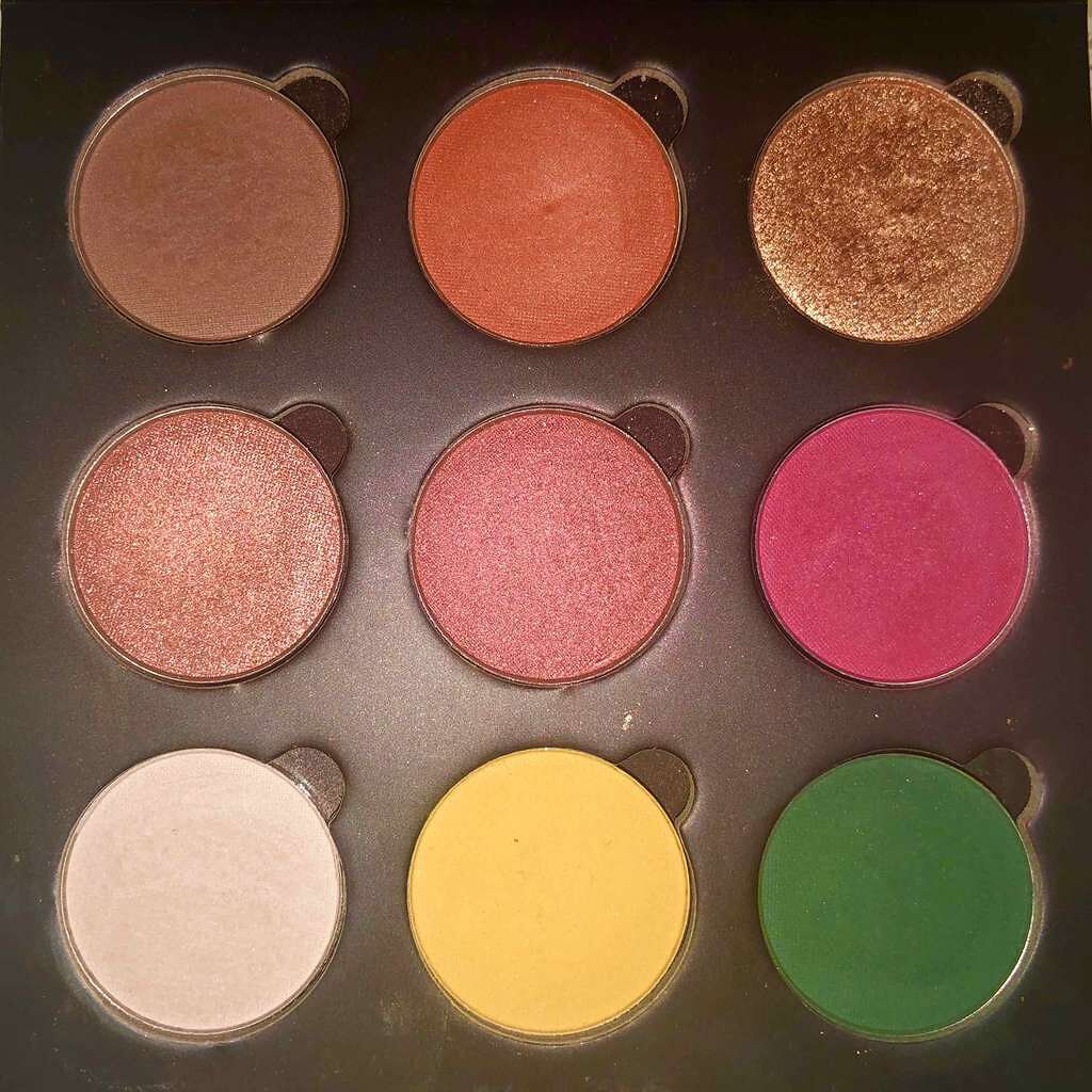 プリズマ シャドウ/NYX Professional Makeup/単色アイシャドウを使ったクチコミ（2枚目）