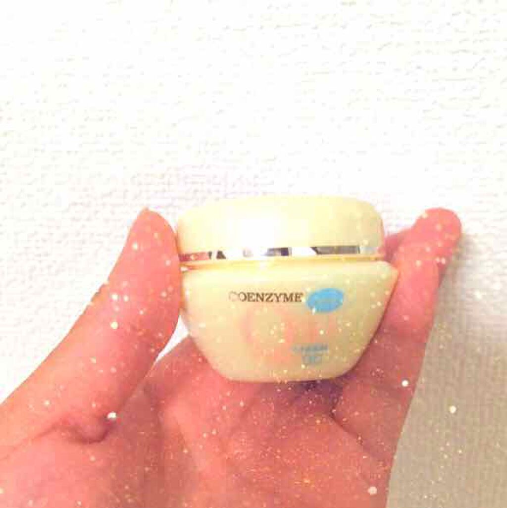 Elisa Satake on LIPS 「DHCCOENZYMEQ10cream黄色味のクリーム!蓋付き..」(2枚目)