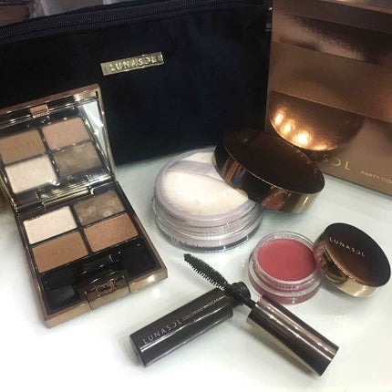 Candle Night Collection(PARTY COFFRET 2017)/LUNASOL/メイクアップキットを使ったクチコミ(2枚目)