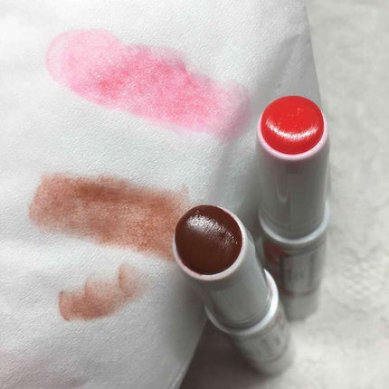 ステイオンバームルージュ/キャンメイク/口紅を使ったクチコミ(2枚目)