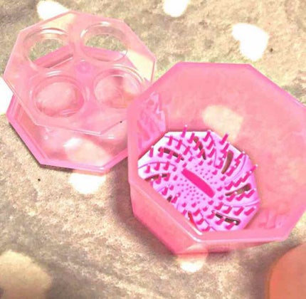 メイクブラシ専用クリーナー/DAISO/その他化粧小物を使ったクチコミ(3枚目)