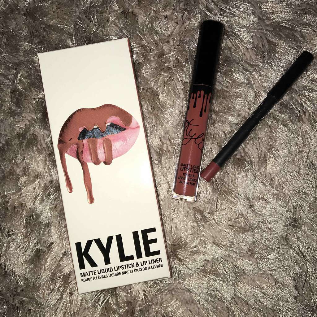 マット リキッド リップスティック/Kylie Cosmetics/口紅を使ったクチコミ(1枚目)