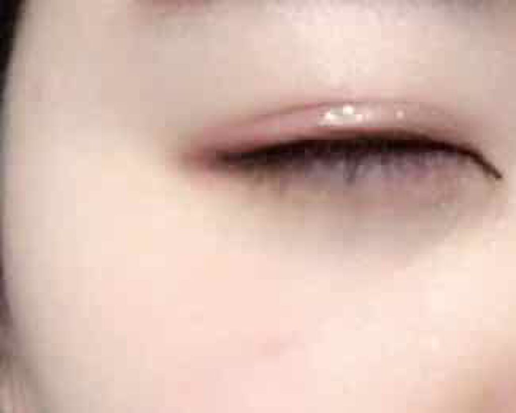 スムースリキッドアイライナー スーパーキープ/ヒロインメイク/リキッドアイライナーを使ったクチコミ(1枚目)