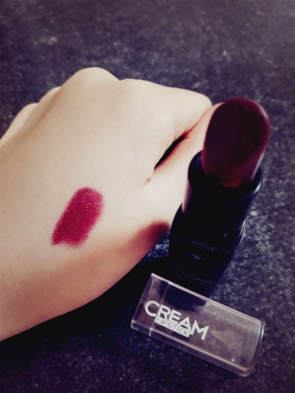 モイスチャークリーム リップスティック/L.A.COLORS/口紅を使ったクチコミ(2枚目)