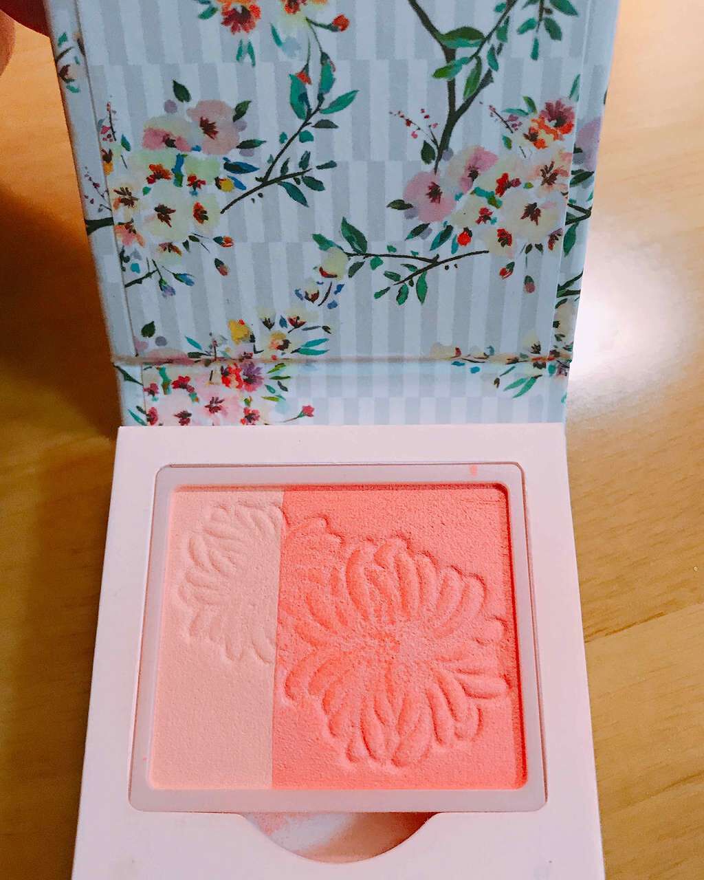 パウダー ブラッシュ/PAUL & JOE BEAUTE/パウダーチークを使ったクチコミ(1枚目)