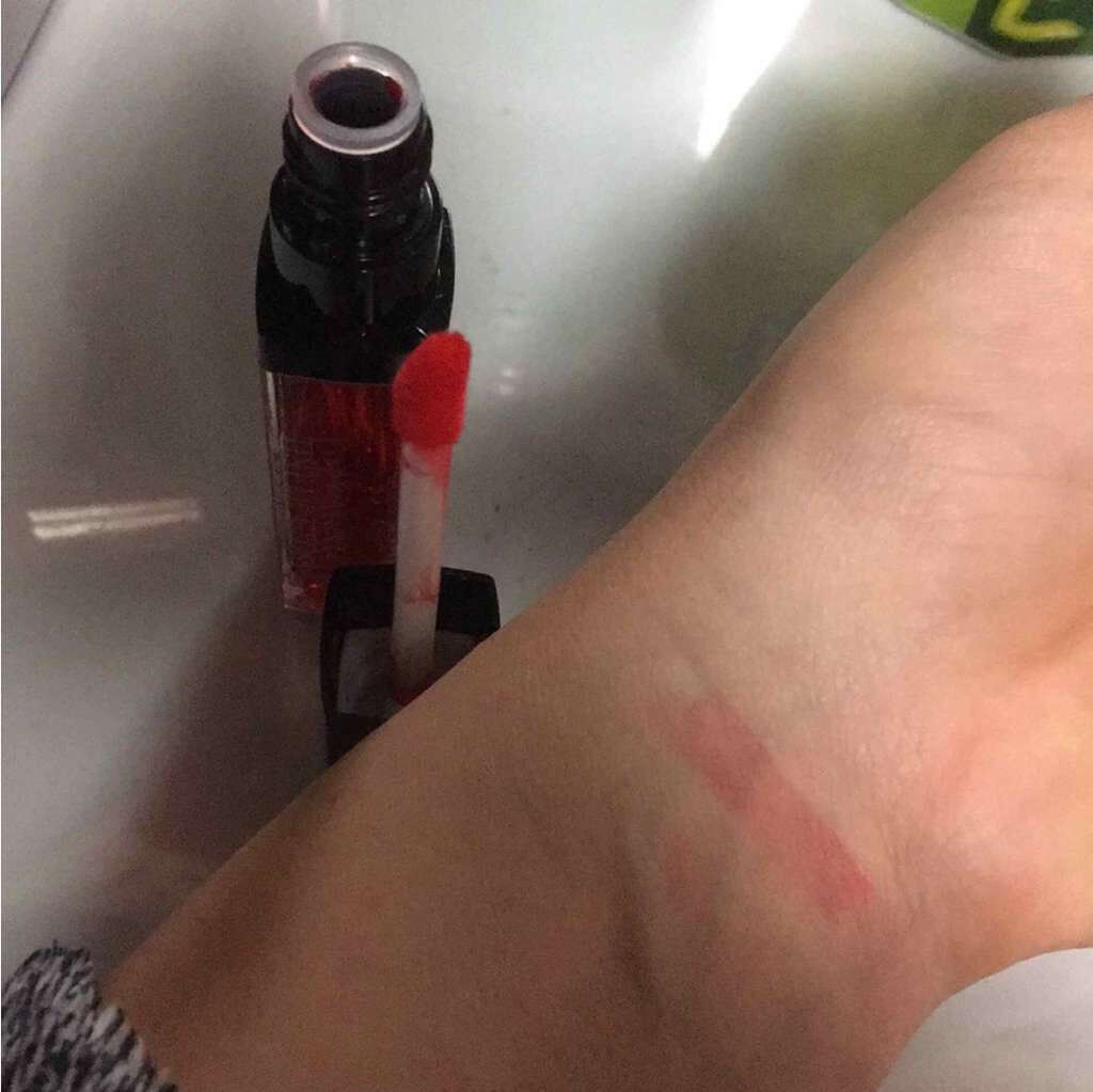 MCウォーターティントグロス/3COINS/リップティントを使ったクチコミ（3枚目）