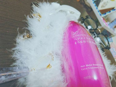 お近くの薬局でおもとめできやす！

💇オススメなところ💇

1）CMC類似成分・ヒアルロン酸 配合で
ダメージ補修とうるおいサポート

2）柔らかに香る フルーティフローラルの香りでモテ度ÜP！👌💓

