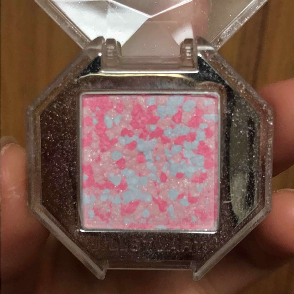 aichan on LIPS 「JILLSTUARTミックスアイシャドウ01fairytwee..」(2枚目)