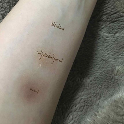 アディクション ザ アイシャドウ/ADDICTION/単色アイシャドウを使ったクチコミ(2枚目)