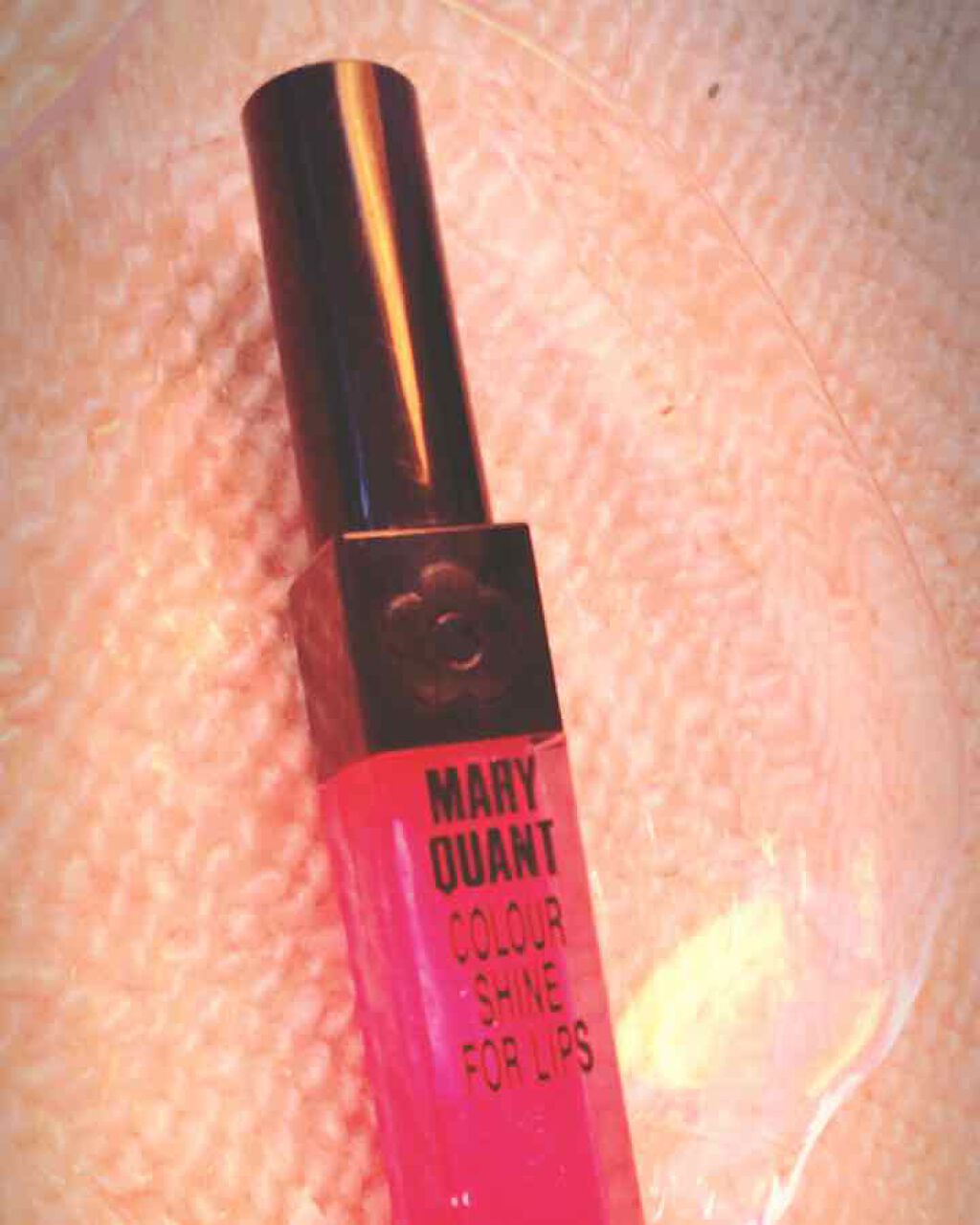 カラーシャイン フォー リップス(旧)/MARY QUANT/リップグロスを使ったクチコミ（1枚目）