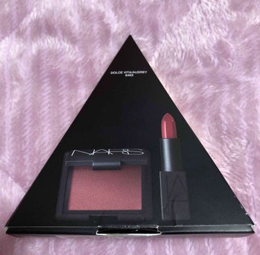 オーデイシャスリップスティック/NARS/口紅を使ったクチコミ（3枚目）