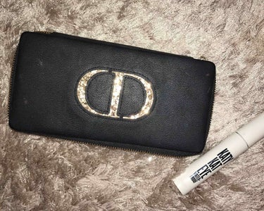 Dior オールデイ クチュール パレットのクチコミ「冬イメージのメイク💄

雪とかのホワイトカラーの
イメージが強くあったから
全体的に明るくなる.....」（3枚目）