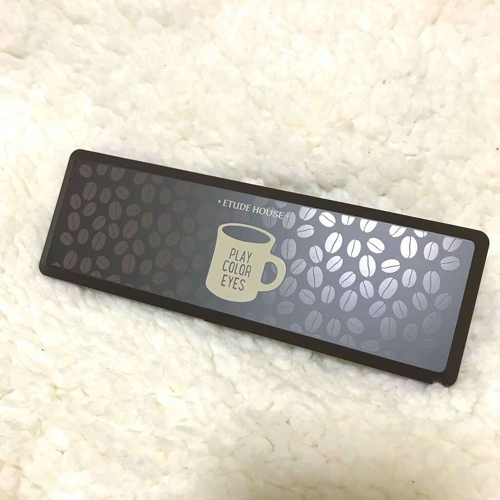 プレイカラー アイシャドウ インザカフェ【生産終了】/ETUDE/アイシャドウパレットを使ったクチコミ（1枚目）