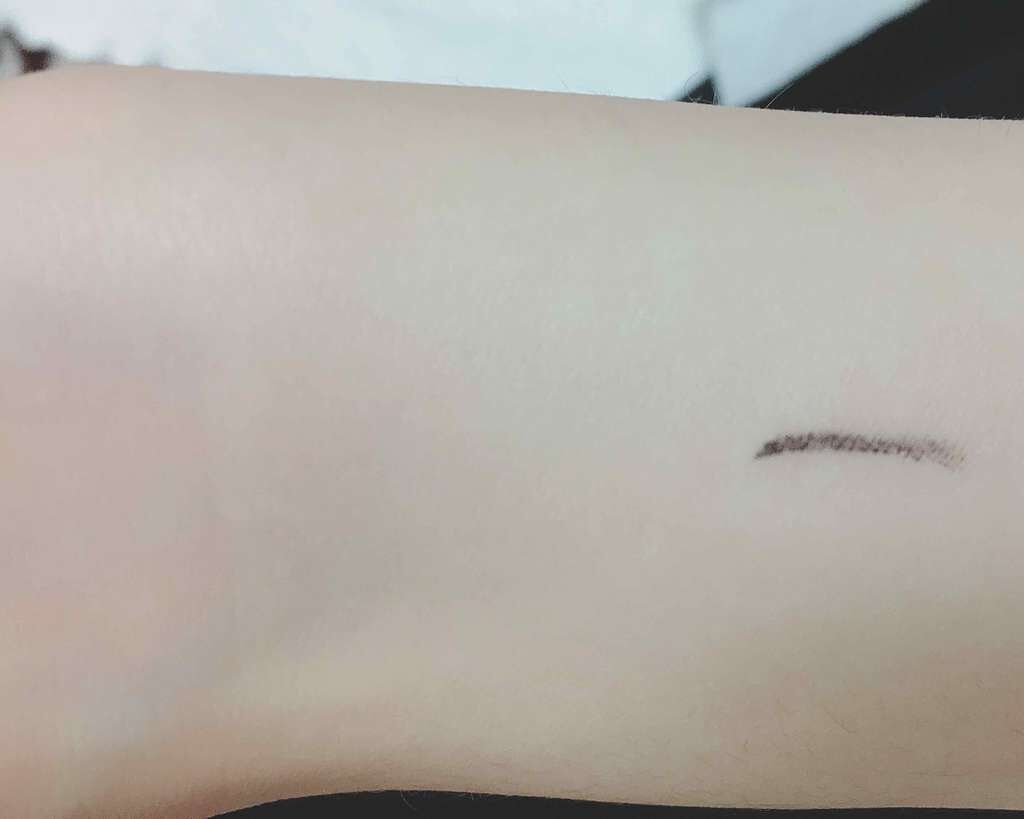 リキッドアイライナー ストロングウォータープルーフ/ミゼルエディ/リキッドアイライナーを使ったクチコミ（3枚目）