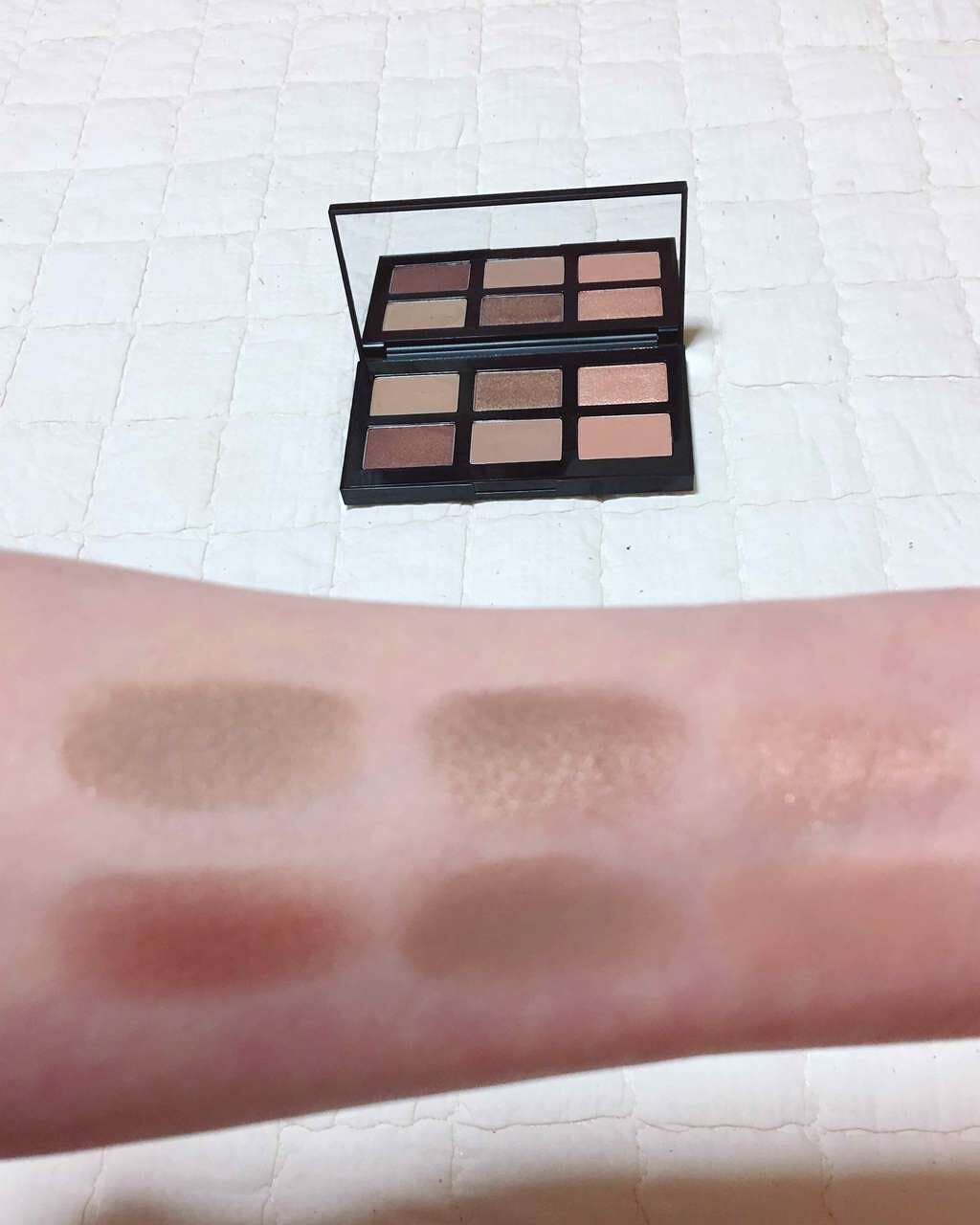 It's skin Marcaron Sugar Cushion x Sesame Special Editionのクチコミ「イッツスキン
ライフカラーパレット
アイシャドウNo01マーギン

Soba Souce   .....」（2枚目）