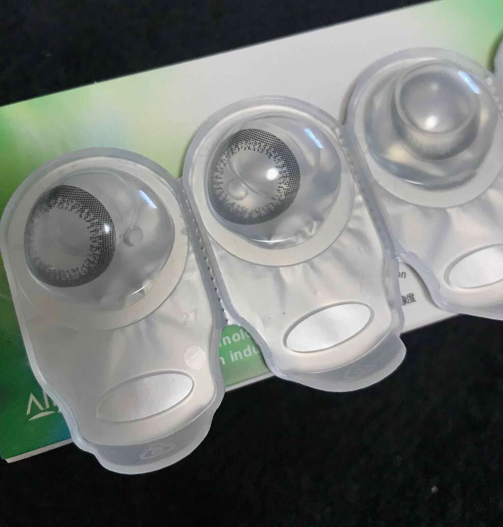 ネオサイトワンデー リングUV/Aire/ワンデー(1DAY)カラコンを使ったクチコミ(2枚目)