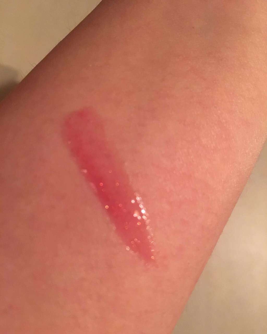 カラーシャイン フォー リップス(旧)/MARY QUANT/リップグロスを使ったクチコミ（3枚目）